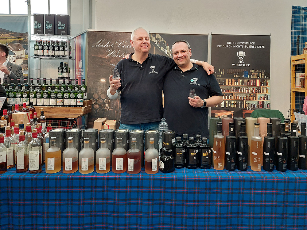 Ausstellungsstand von Whisky for Life
