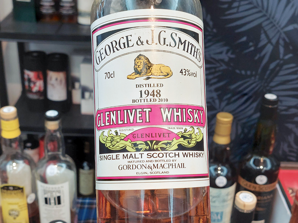 Whiskyflasche von Whisky in Wiesbaden
